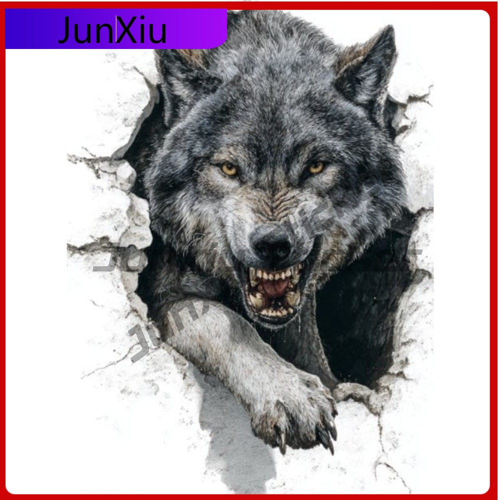 Laptop Unique Accessories - Huilende grijze wolf gluurt esthetische auto